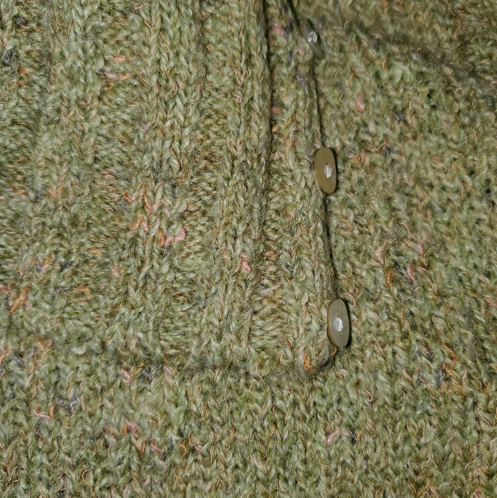 Sweater - Picture 2 of 3